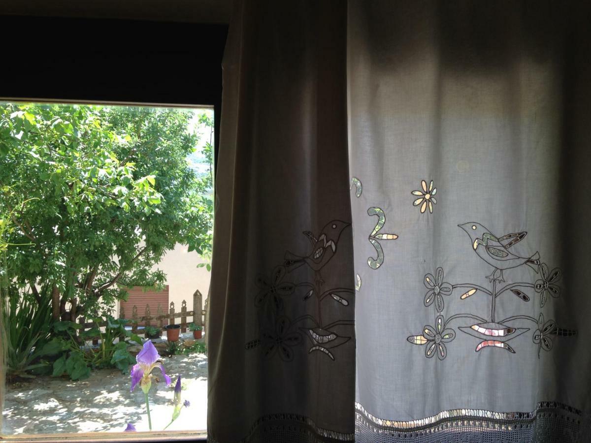 Mylopetra Traditional House Armakha エクステリア 写真